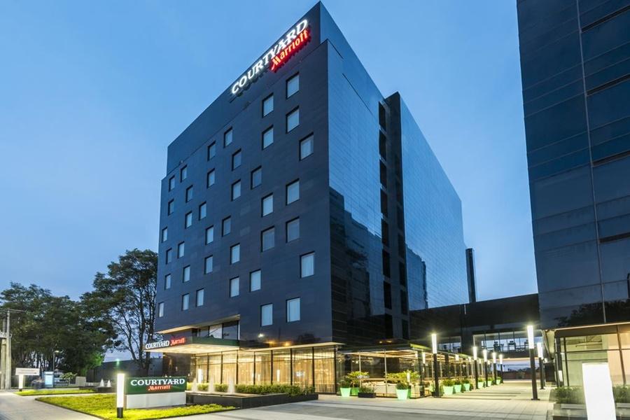 Hotel Courtyard By Marriott Bogota Airport Exterior foto