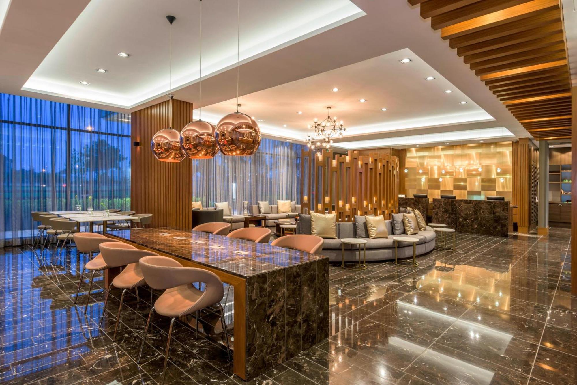 Hotel Courtyard By Marriott Bogota Airport Exterior foto