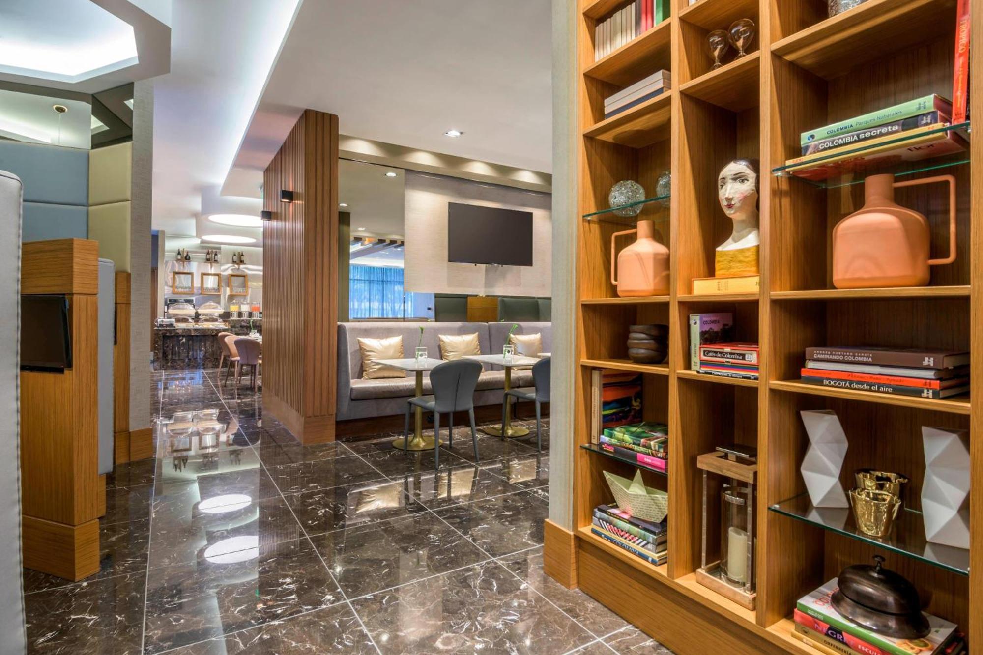 Hotel Courtyard By Marriott Bogota Airport Exterior foto