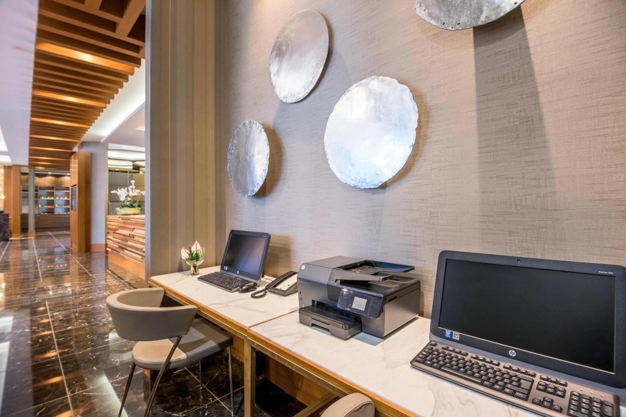Hotel Courtyard By Marriott Bogota Airport Exterior foto